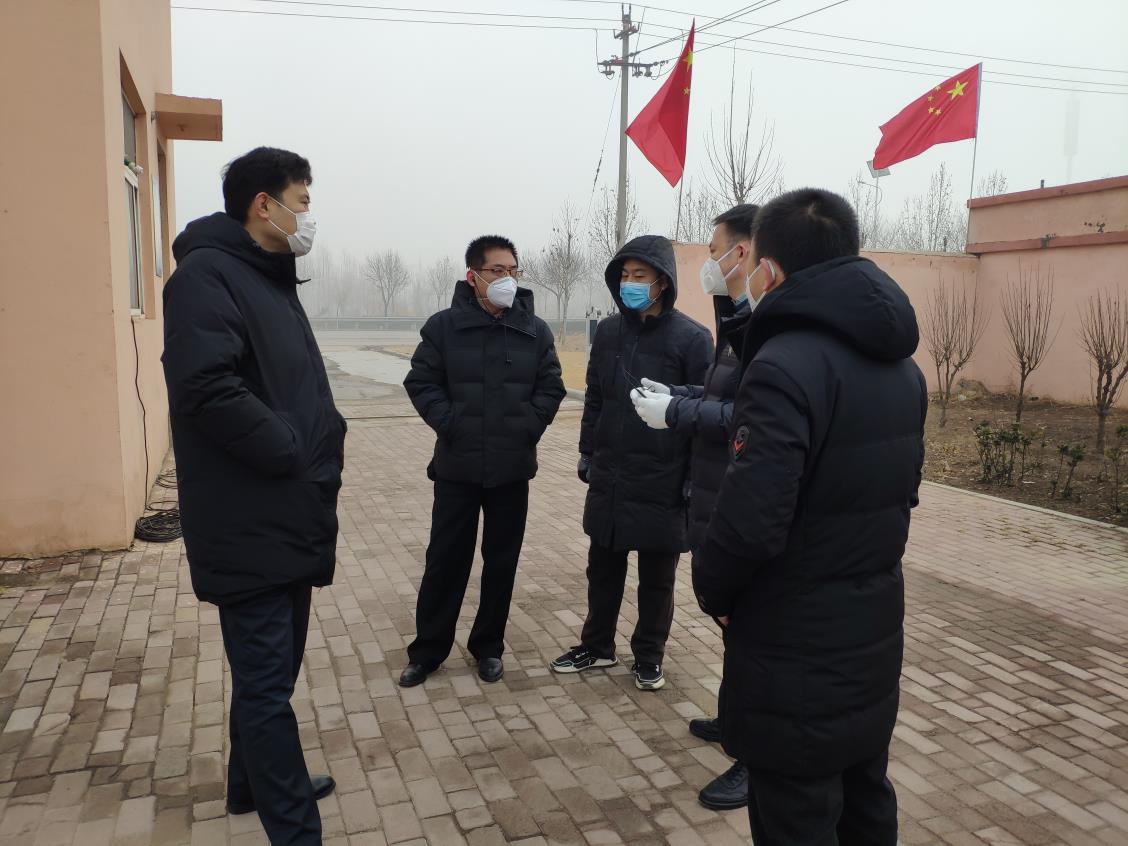 【武城環(huán)保】武城縣縣長(zhǎng)朱恩鶴到武城縣水發(fā)環(huán)保有限公司督導(dǎo)疫情防控及生產(chǎn)運(yùn)行工作1.jpg